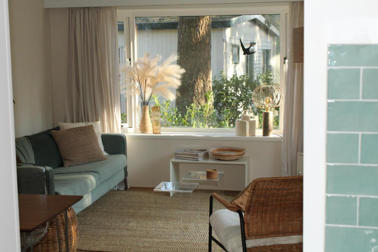 Sfeervol Vakantiehuisje In Bosrijke Omgeving 보르덴 외부 사진